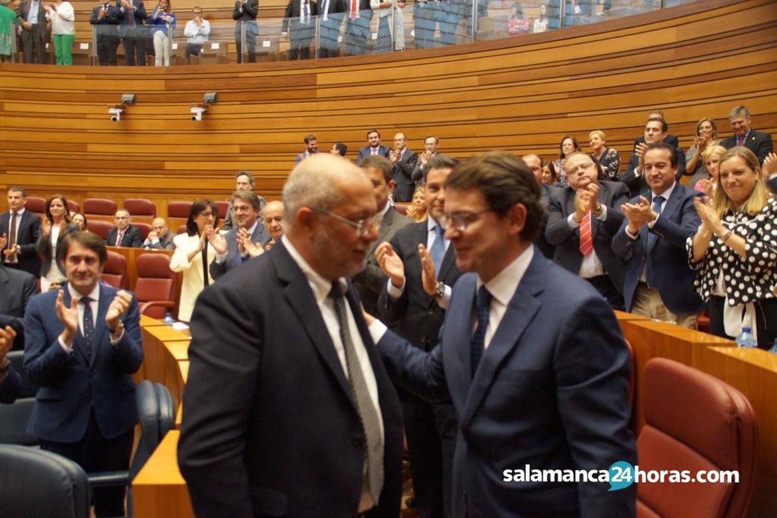 Investidura Mañueco (22)