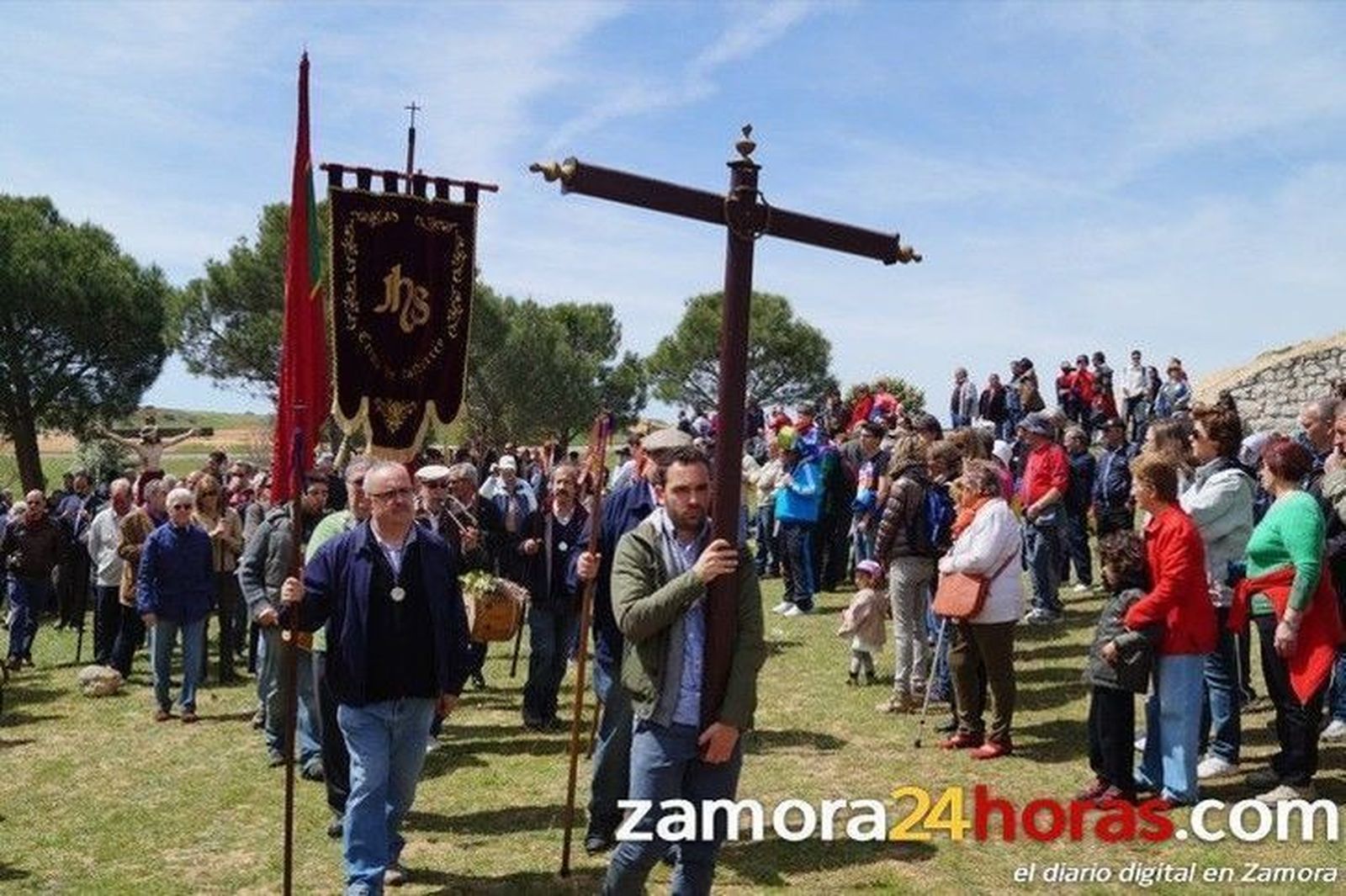Las obras del AVE obligarán a variar el recorrido de la procesión y los accesos a la romería del Cristo de Valderrey