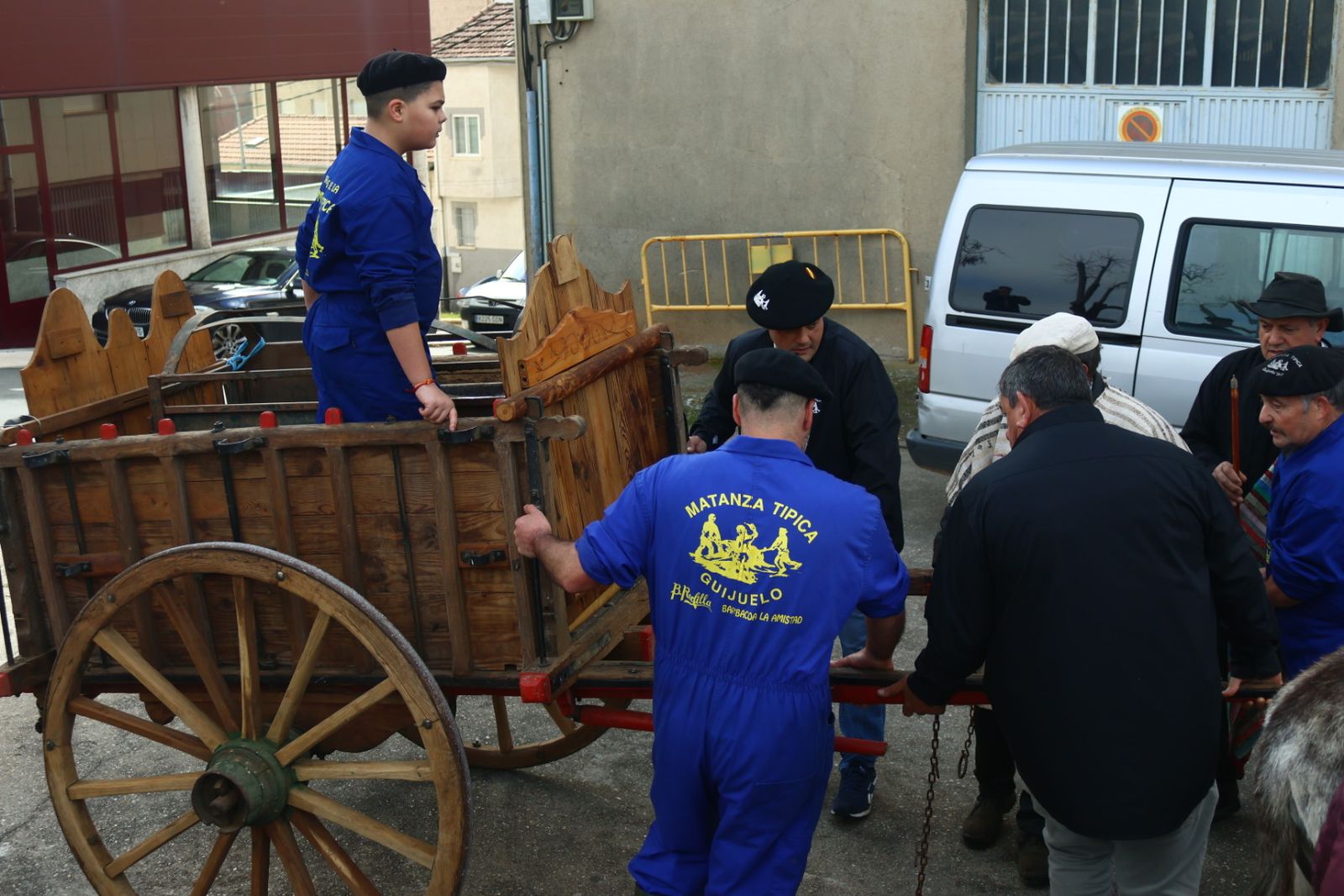 Desfile arriero y matanza típica en Guijuelo