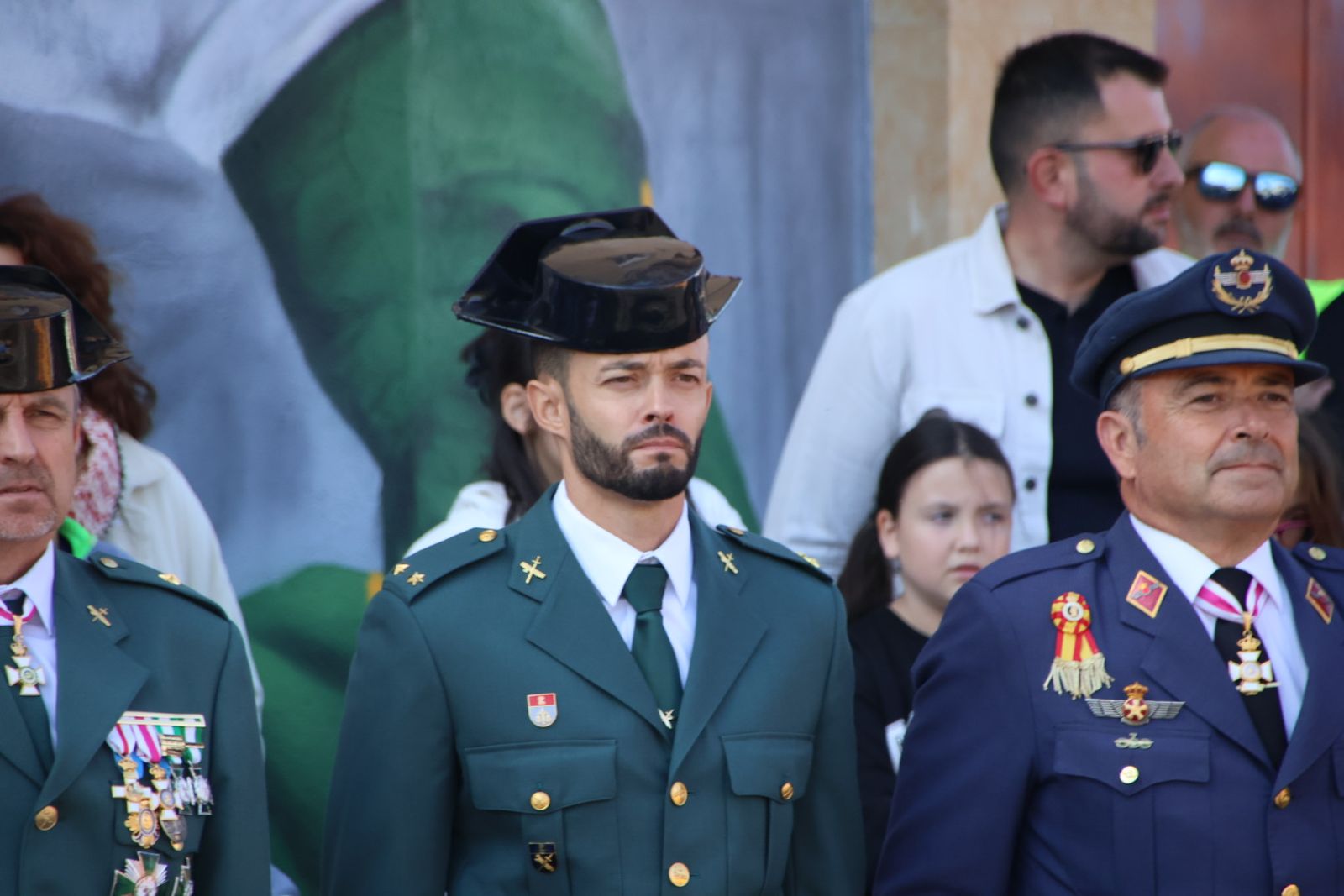 Inauguración glorieta a la Guardia Civil en Villares de la Reina
