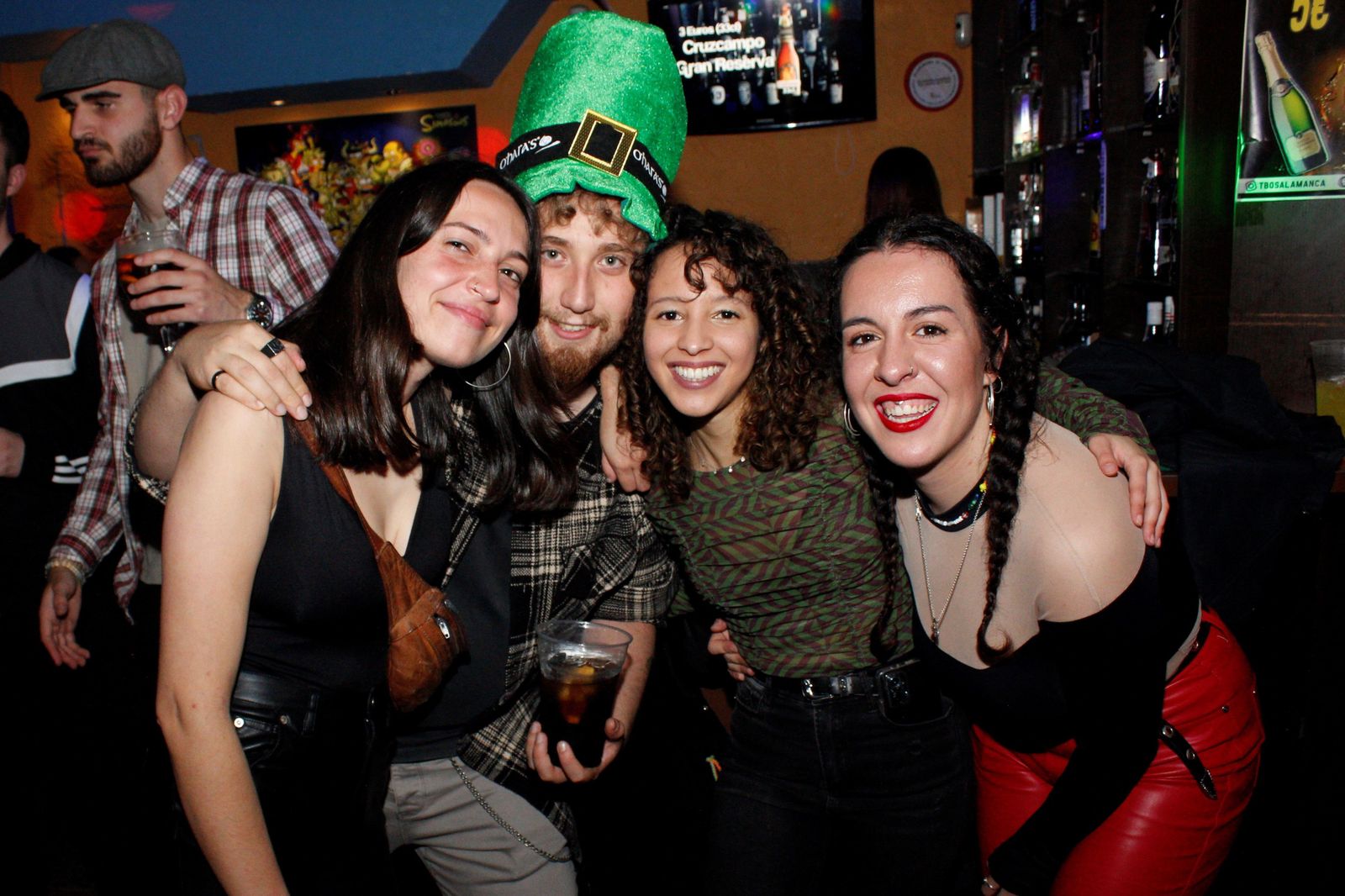 salamanca-de-noche-jueves-17-de-marzo-de-2022-9720