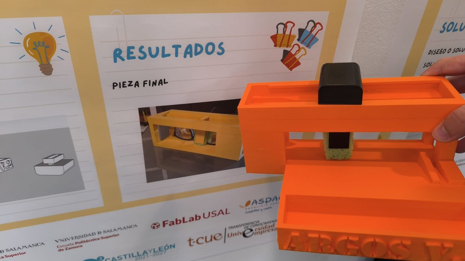 Dispositivo impreso en 3D para limpiar gafas