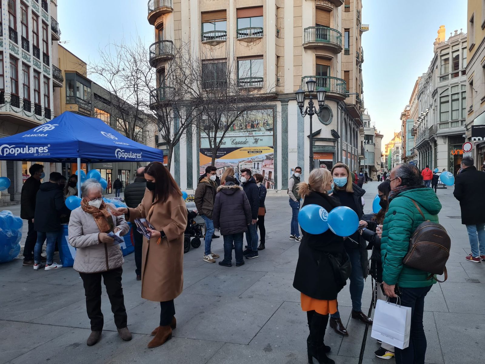 Mesa informativa del Partido Popular