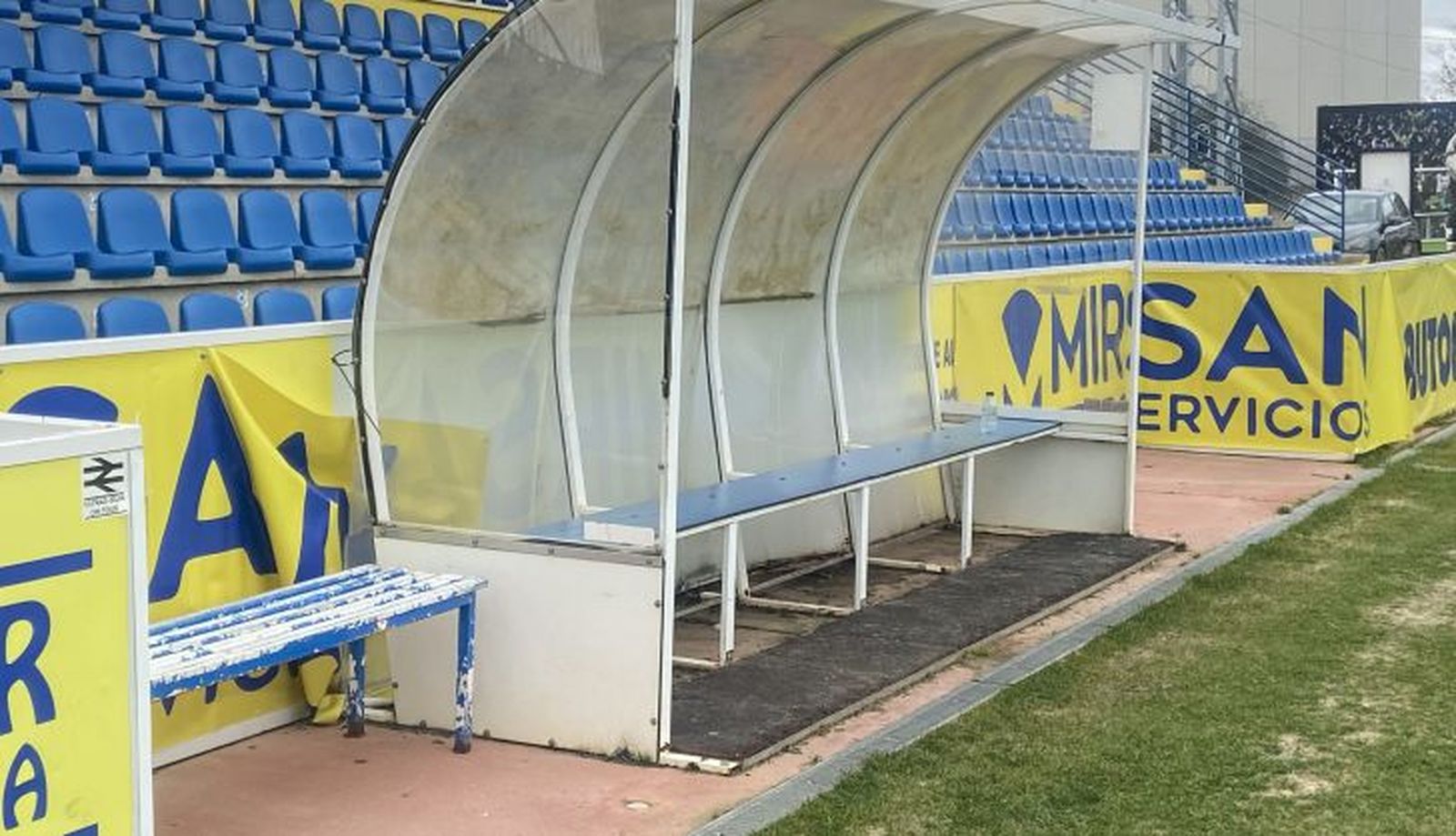 BF46DA4A C26D 4711 BD08 D5B5EE3F584B