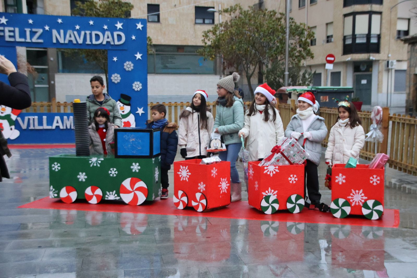 Villamayor, aguinaldo navideño disfrazados