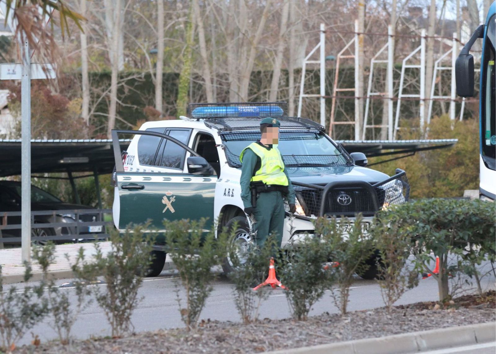 El GRS de la Guardia Civil despliega un llamativo dispositivo de control en puntos clave de Salamanca