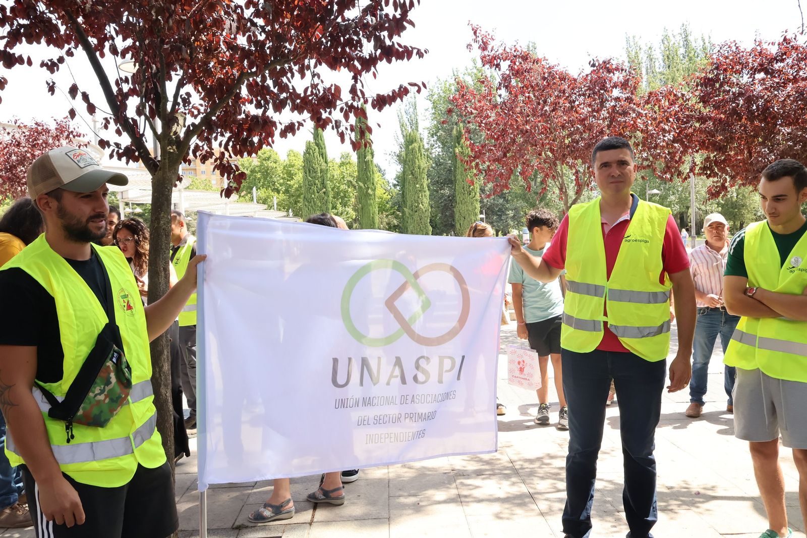 Marcha silenciosa en homenaje a David Lafoz (1).JPG