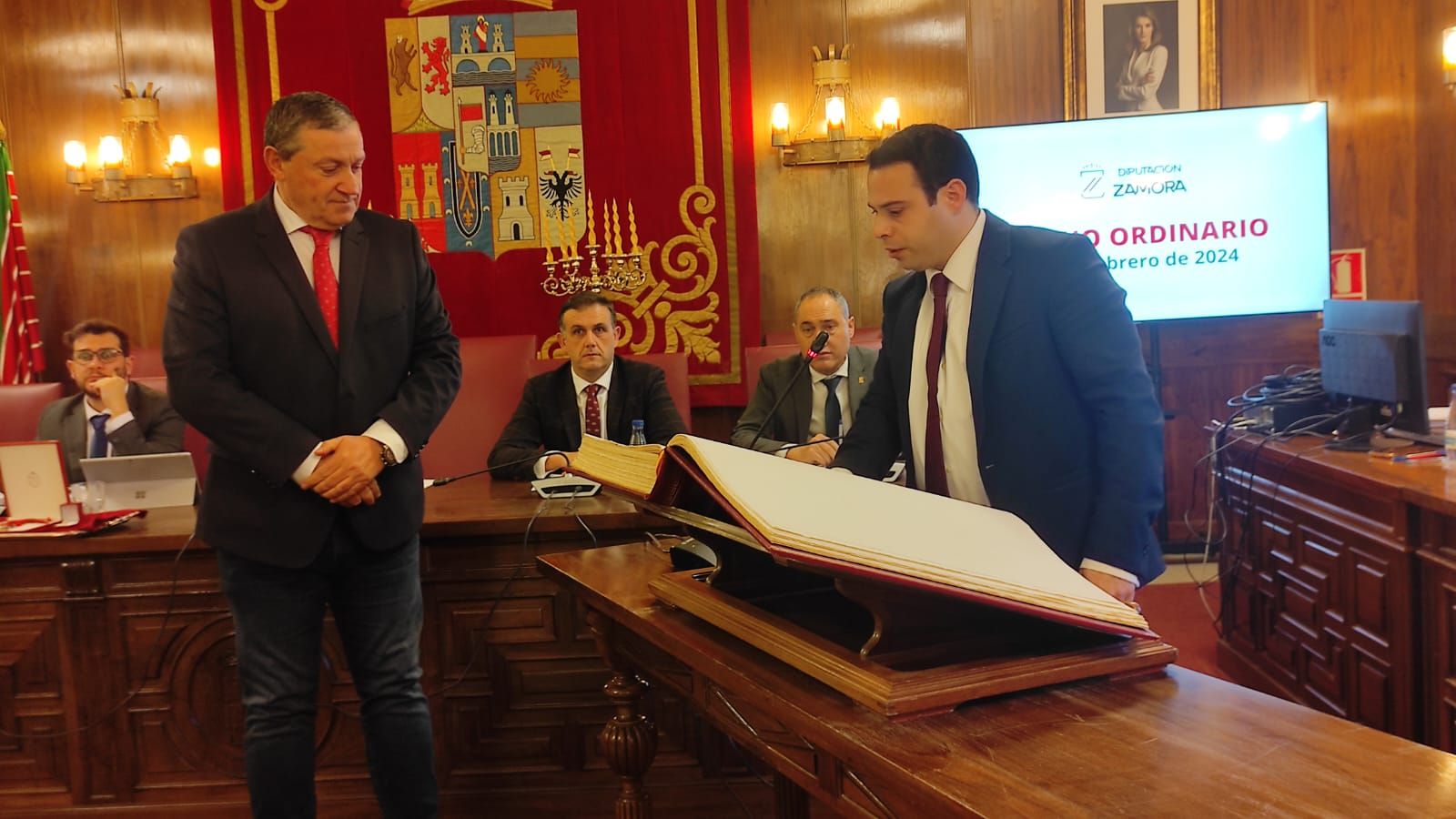 Eloy Tomé toma posesión como diputado provincial