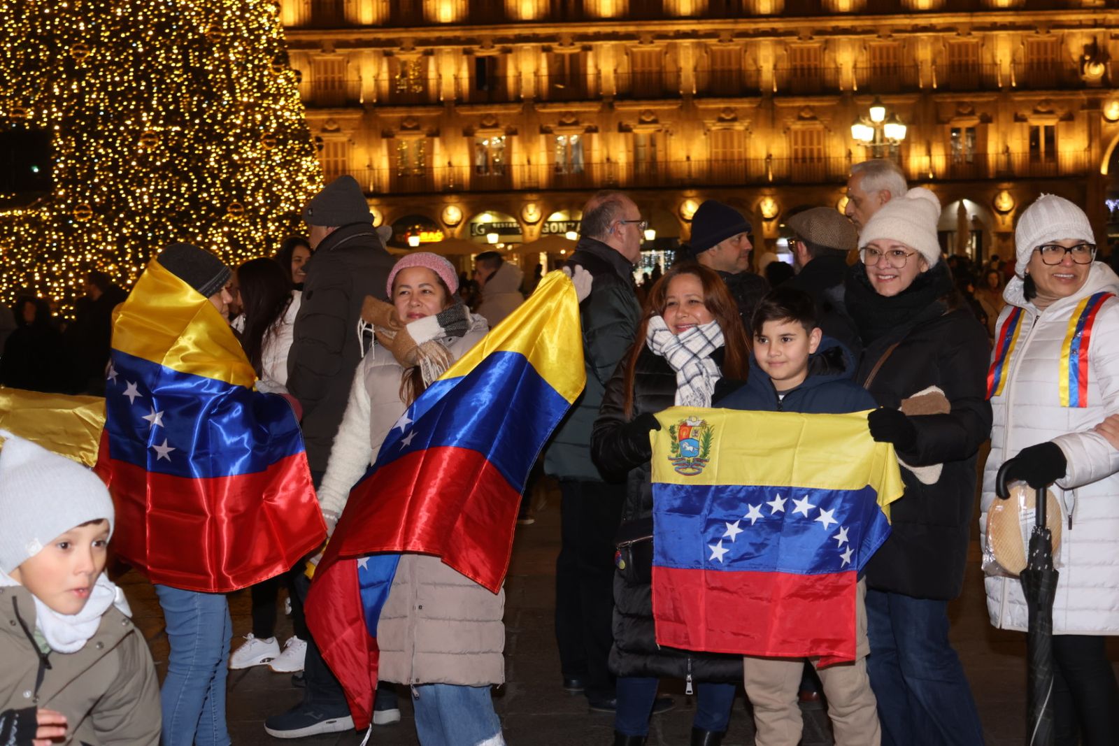 Concentración de venezolanos en Salamanca en la Plaza Mayor