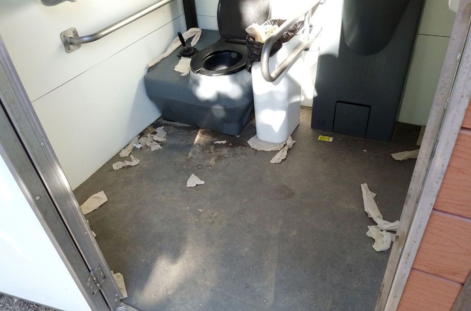 Baños publicos zamora