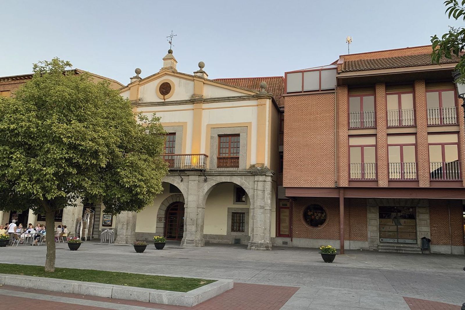 Edificio del Centro de Desarrollo Sociocultural de Peñaranda