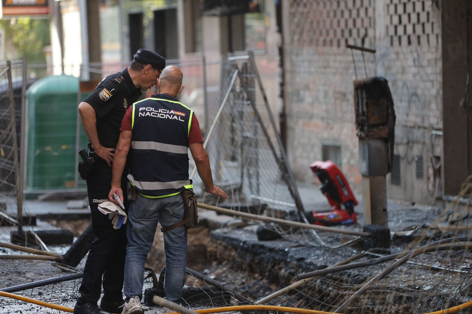 GALERÍA | Así ha sido y se ha vivido la explosión de gas en Zamora