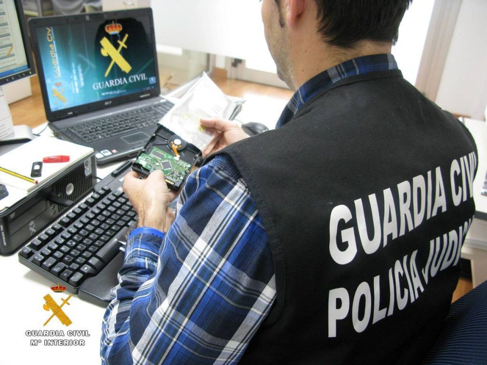 Guardia civil estafa tecnologica