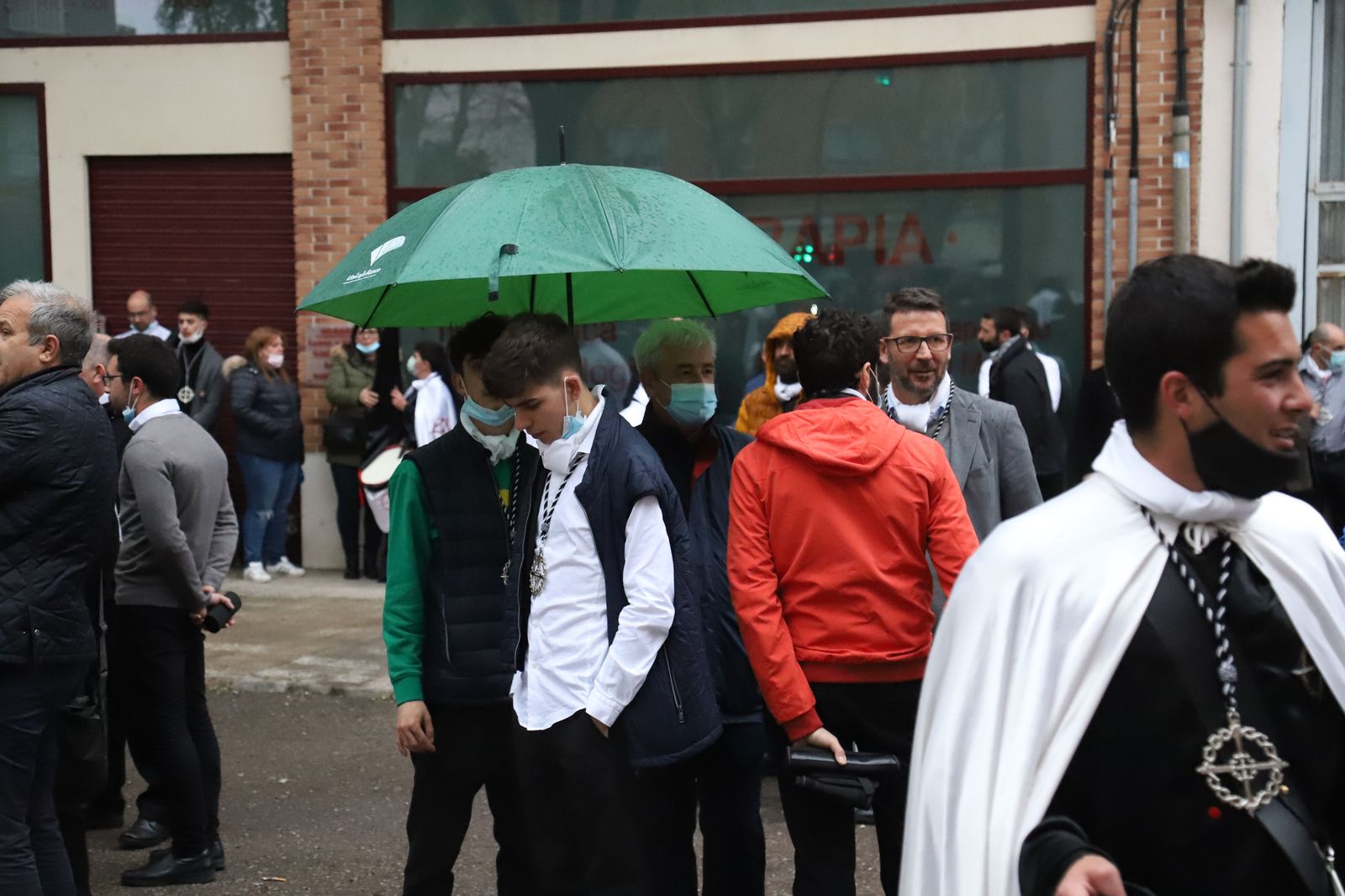 la-tercera-caida-suspendida-14