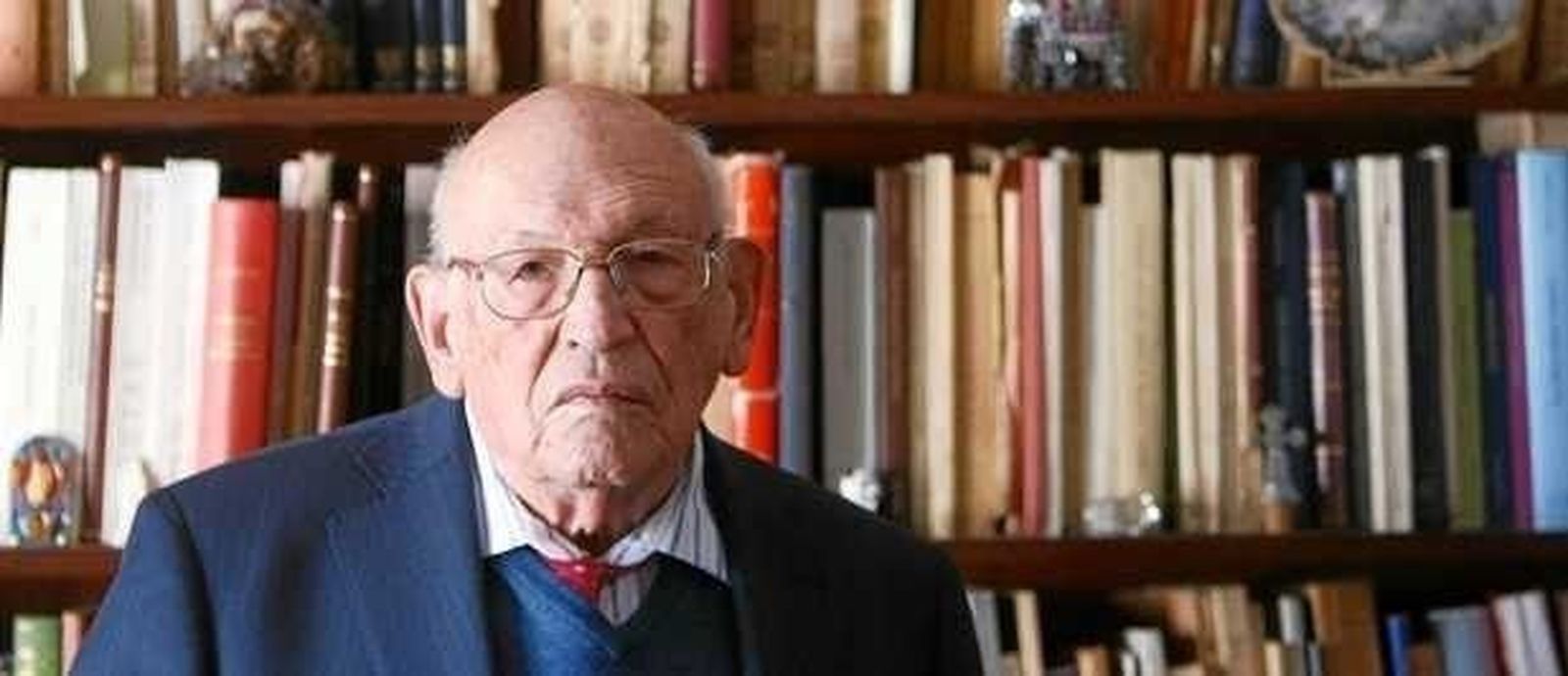 Francisco Rodríguez Adrados, Premio Nacional de las Letras Españolas