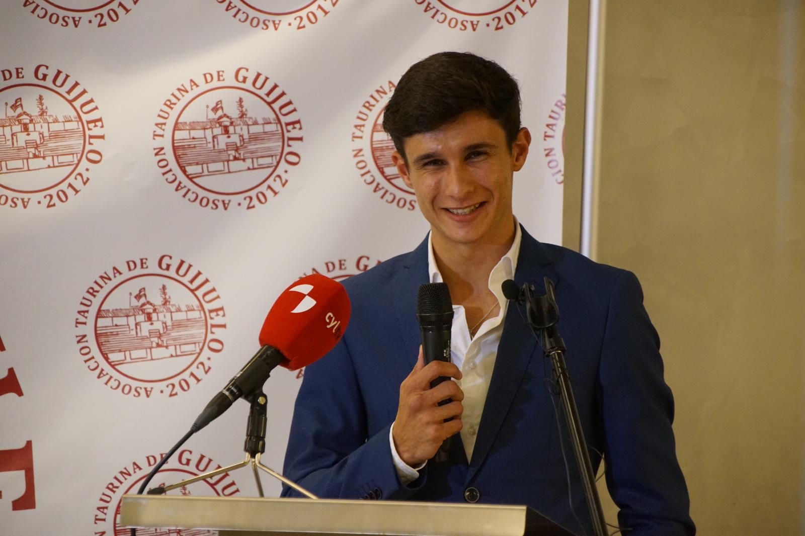 entrega-de-trofeos-x-gala-taurina-de-guijuelo-2023-fotos-juanes-10