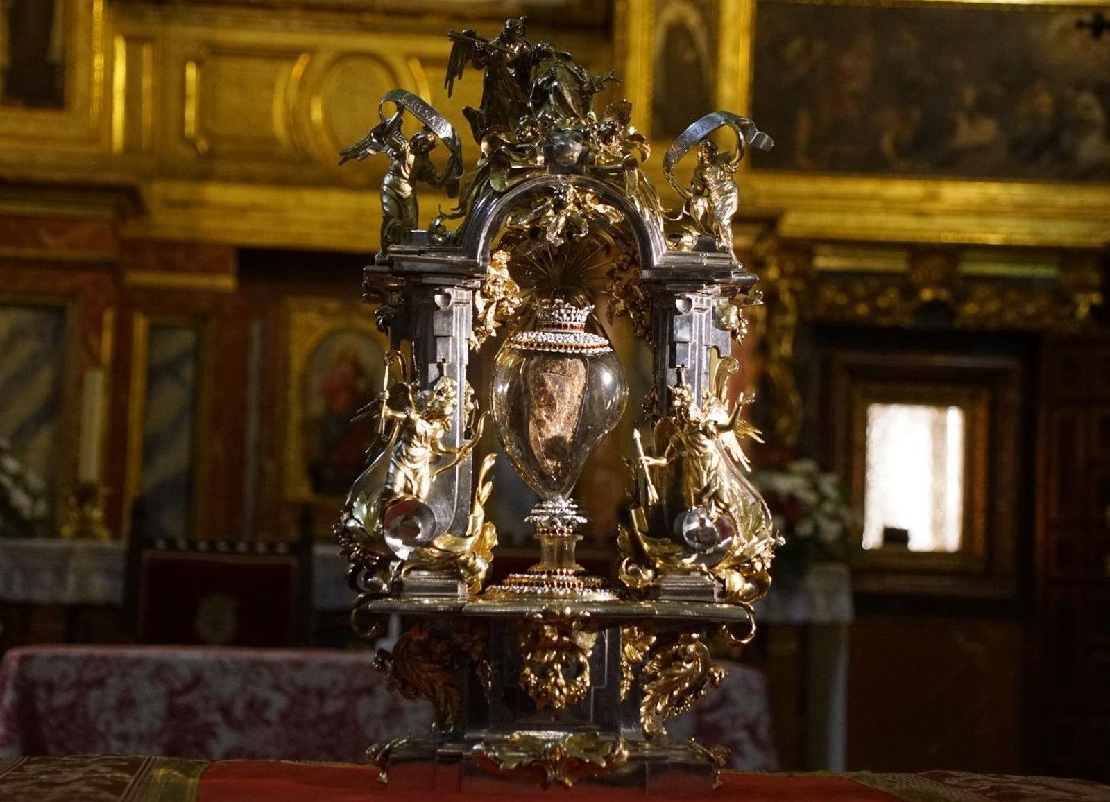 whatsapp-image-2025-05-08-at-18-25-40-1