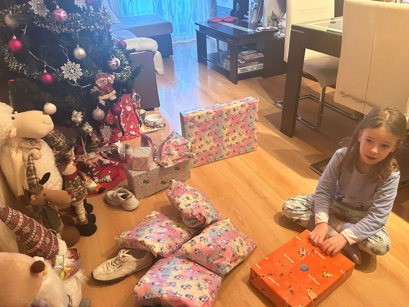 La magia de Papá Noel llega a las casas de los salmantinos