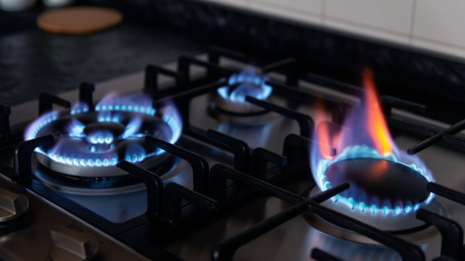 El Gobierno lanza un plan para la digitalización progresiva de los 8 millones de contadores de gas - MITECO