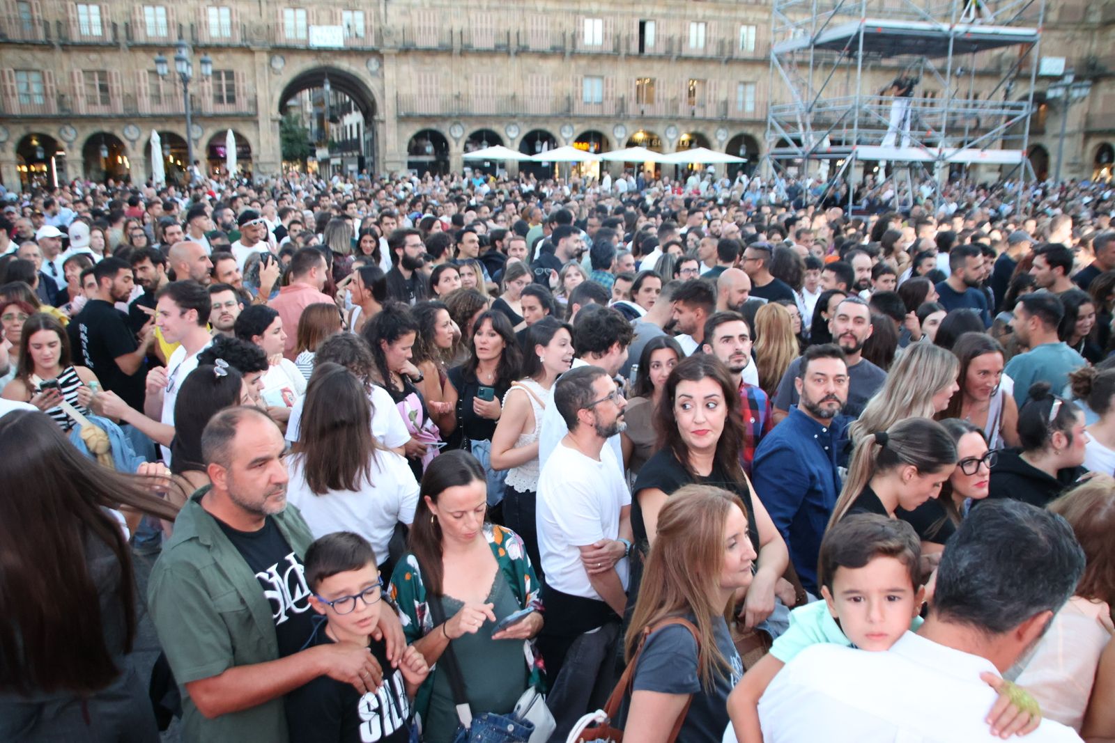 Concierto de Ultraligera en la Plaza Mayor
