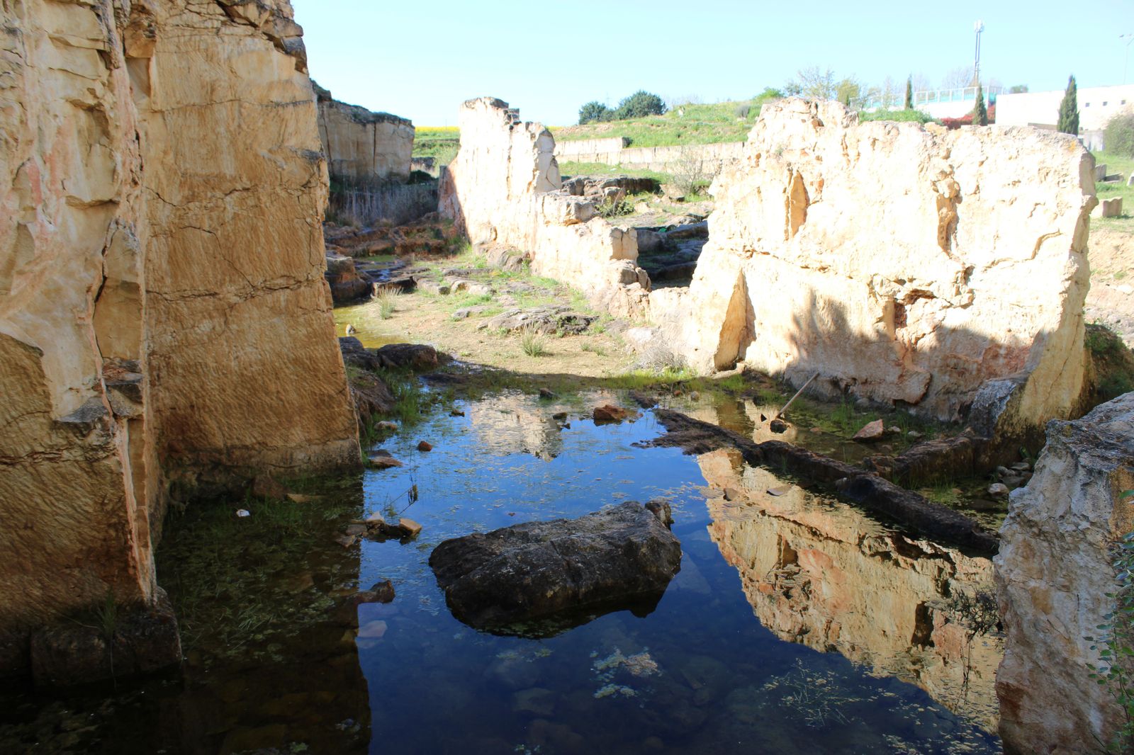 habitat-minero-villamayor-cantera-las-cocinitas-34