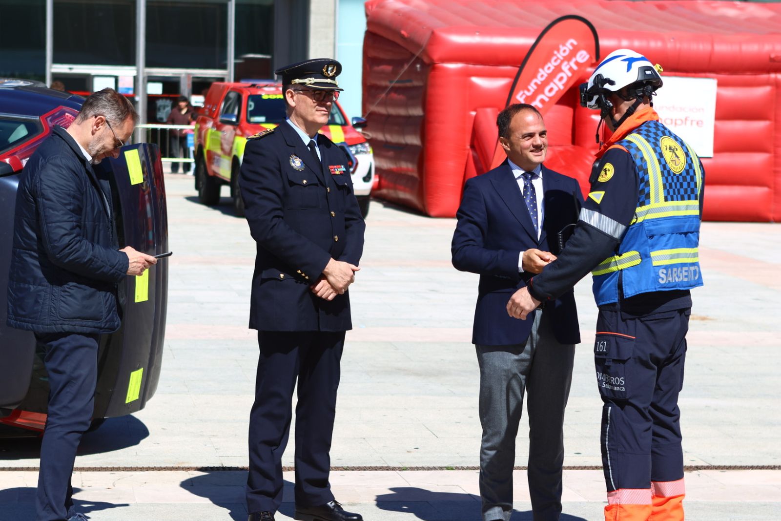 Simulacro de accidente de tráfico en la Plaza de La Concordia