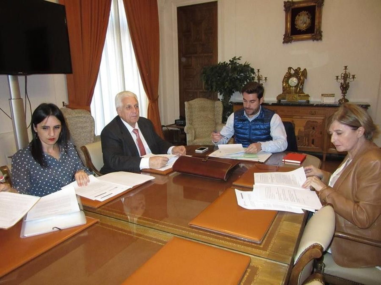 Adoracion Martín en reunión Ayuntamiento de Zamora Enero 2018 (Copy)