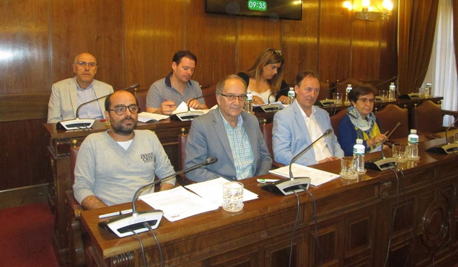 Diputados socialistas en un pleno