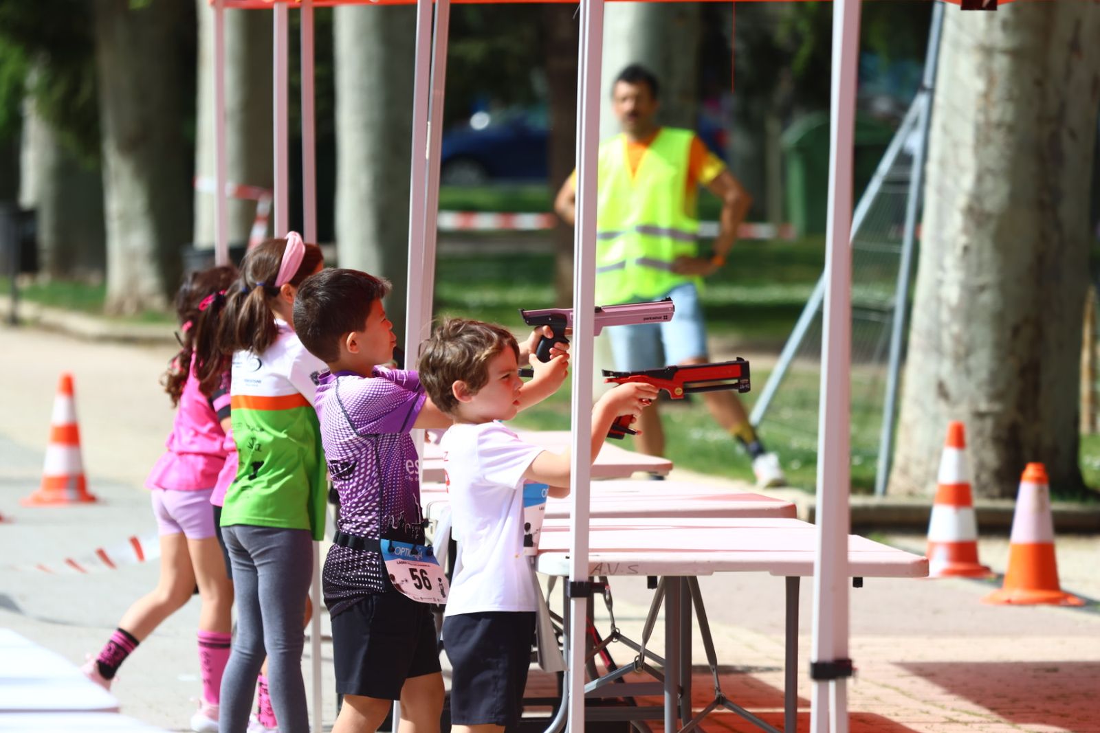 120 participantes participan en la jornada 'Descubre el Laser Run' de Salamanca