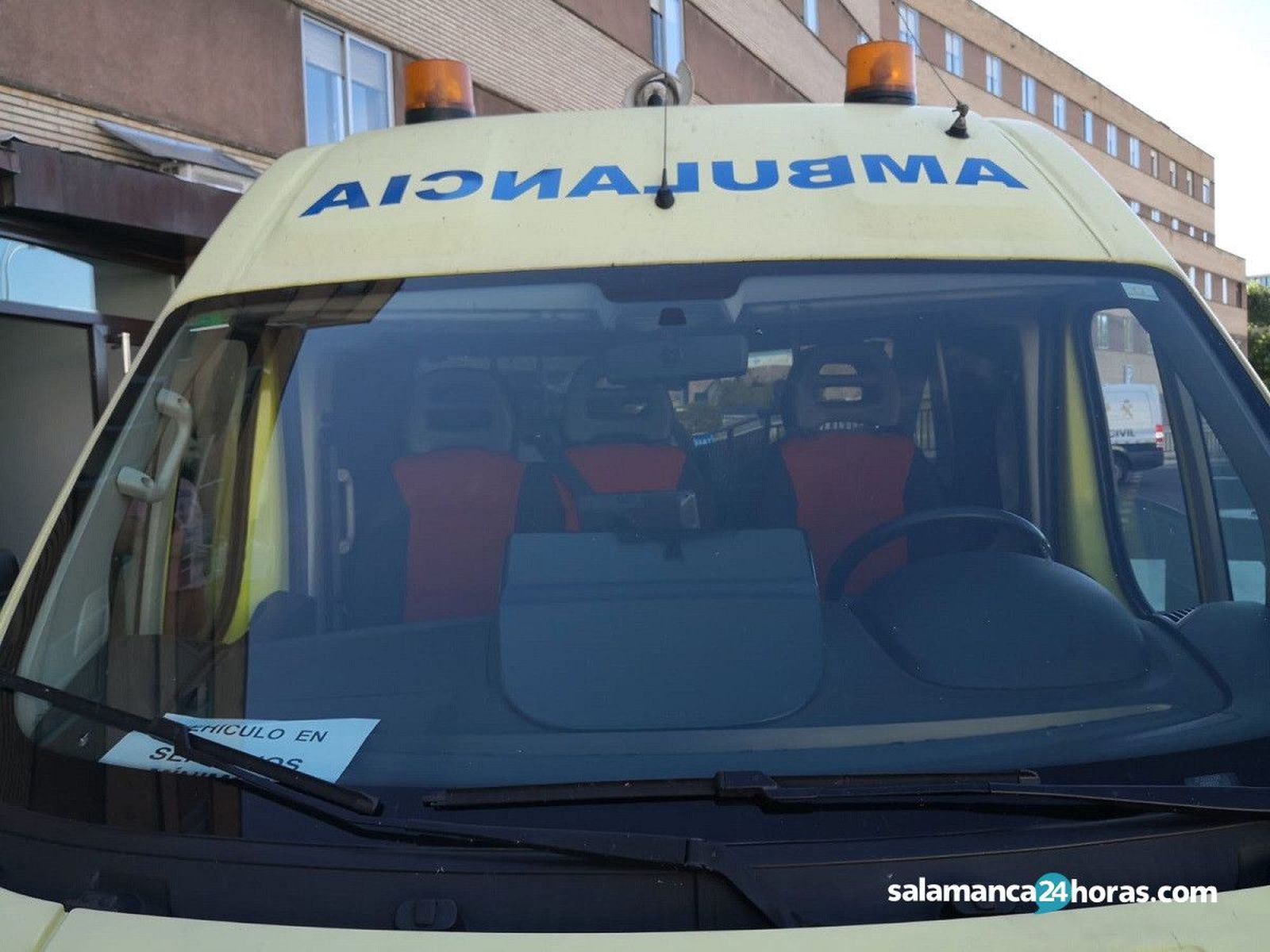 Ambulancia servicios mínimos huelga (2)