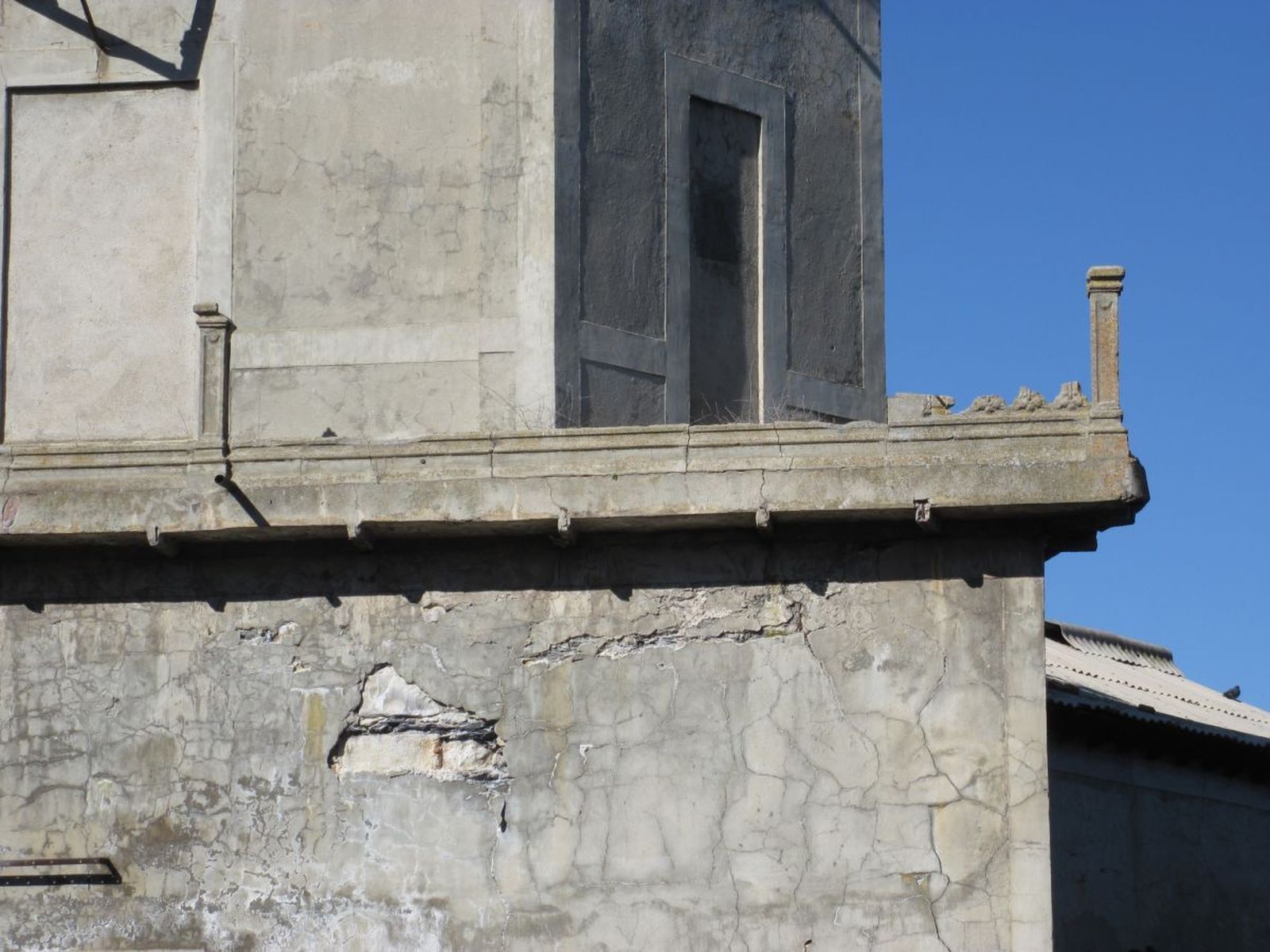 fabrica-de-la-luz-de-tejares-foto-ciudadanos-por-la-defensa-del-patrimonio-4