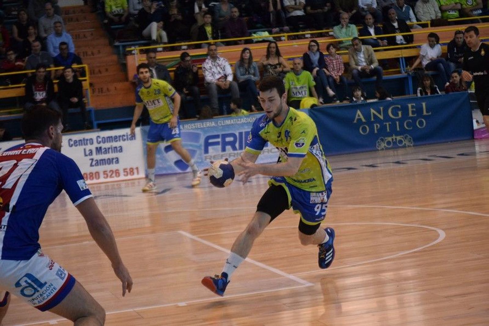Balonmanno Zamora Agustinos Alicante Juego (23)