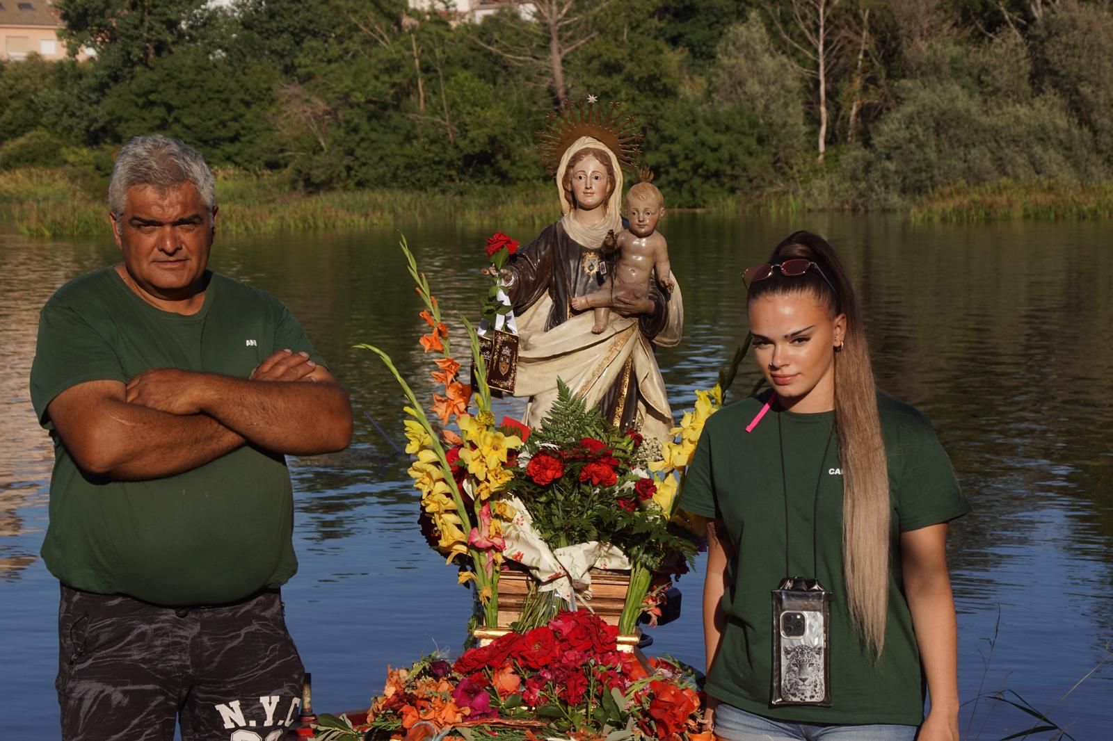 Procesión con la Virgen del Carmen por el río Tormes en Alba (21).jpeg