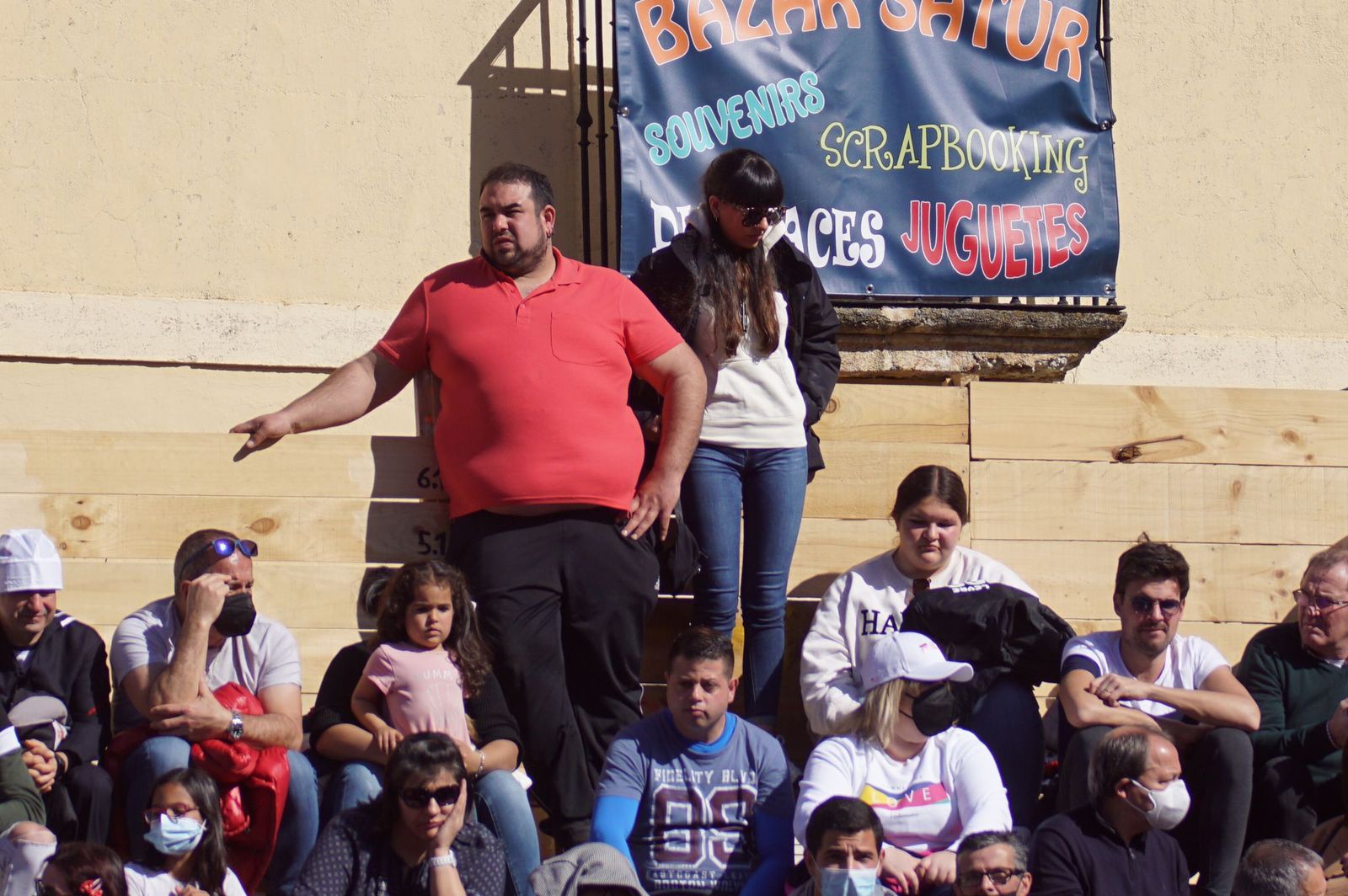 encierro-capea-y-ambiente-en-ciudad-rodrigo-en-este-lunes-de-carnaval-64