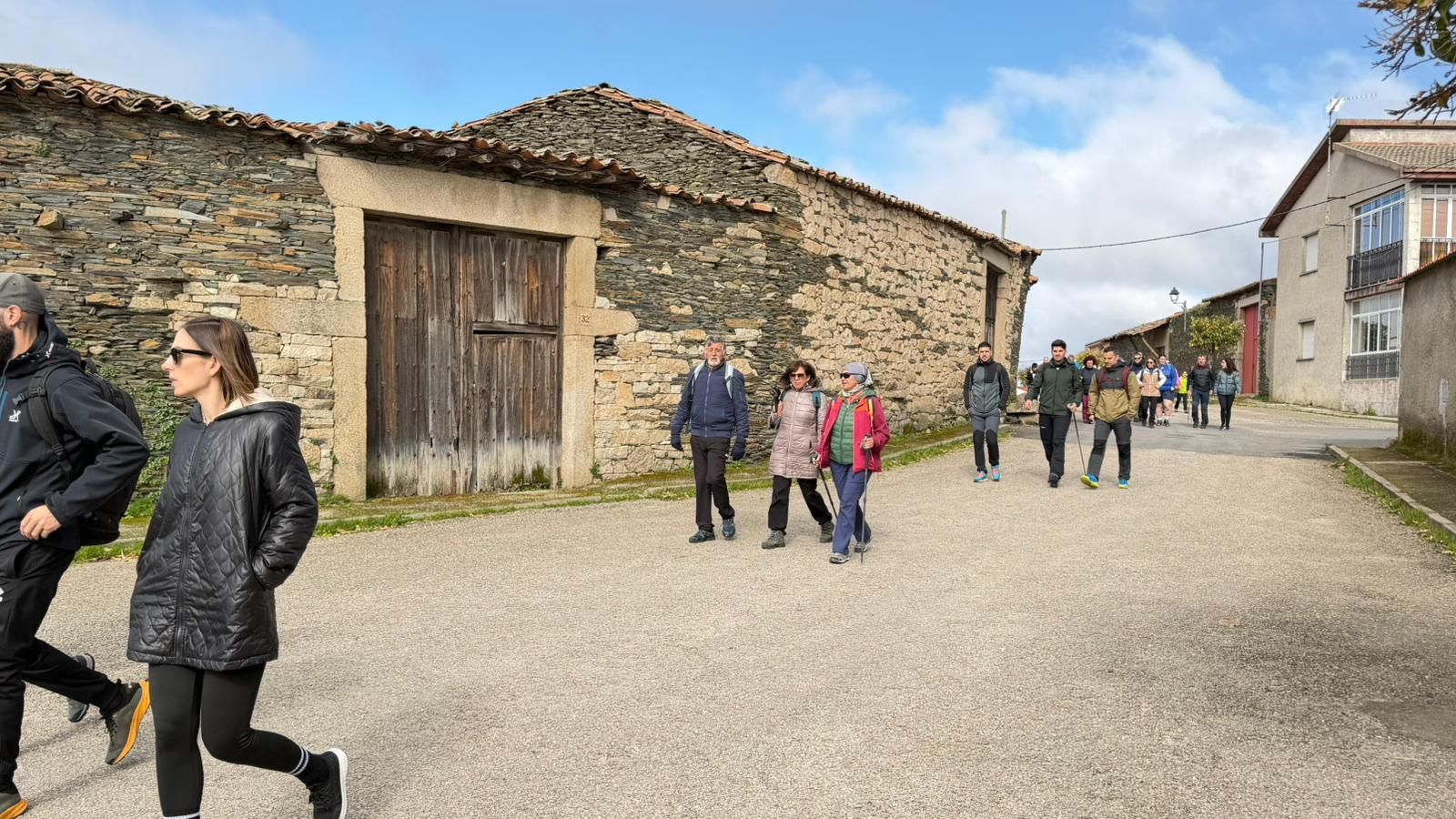 Marcha senderista en Vilvestre