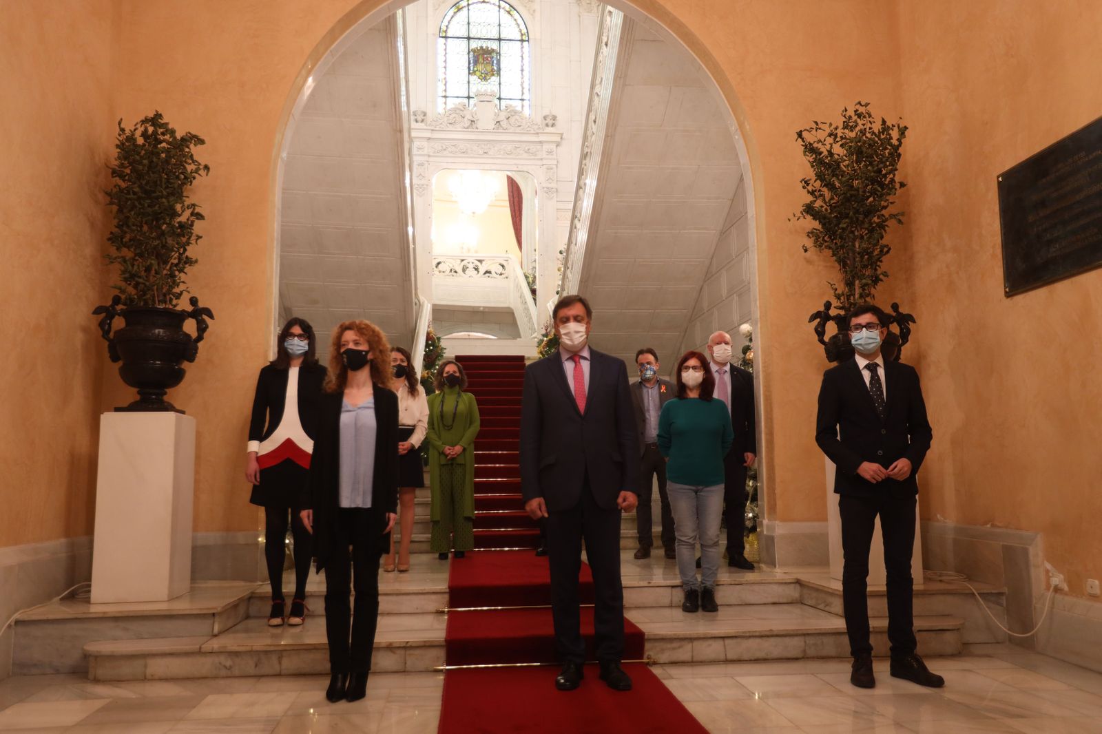 Alcalde y concejales que forman el "pacto frente a la pandemia"