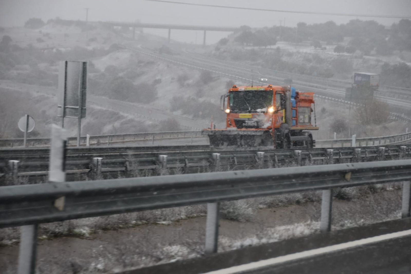 whatsapp-image-2024-01-19-at-16-43-10