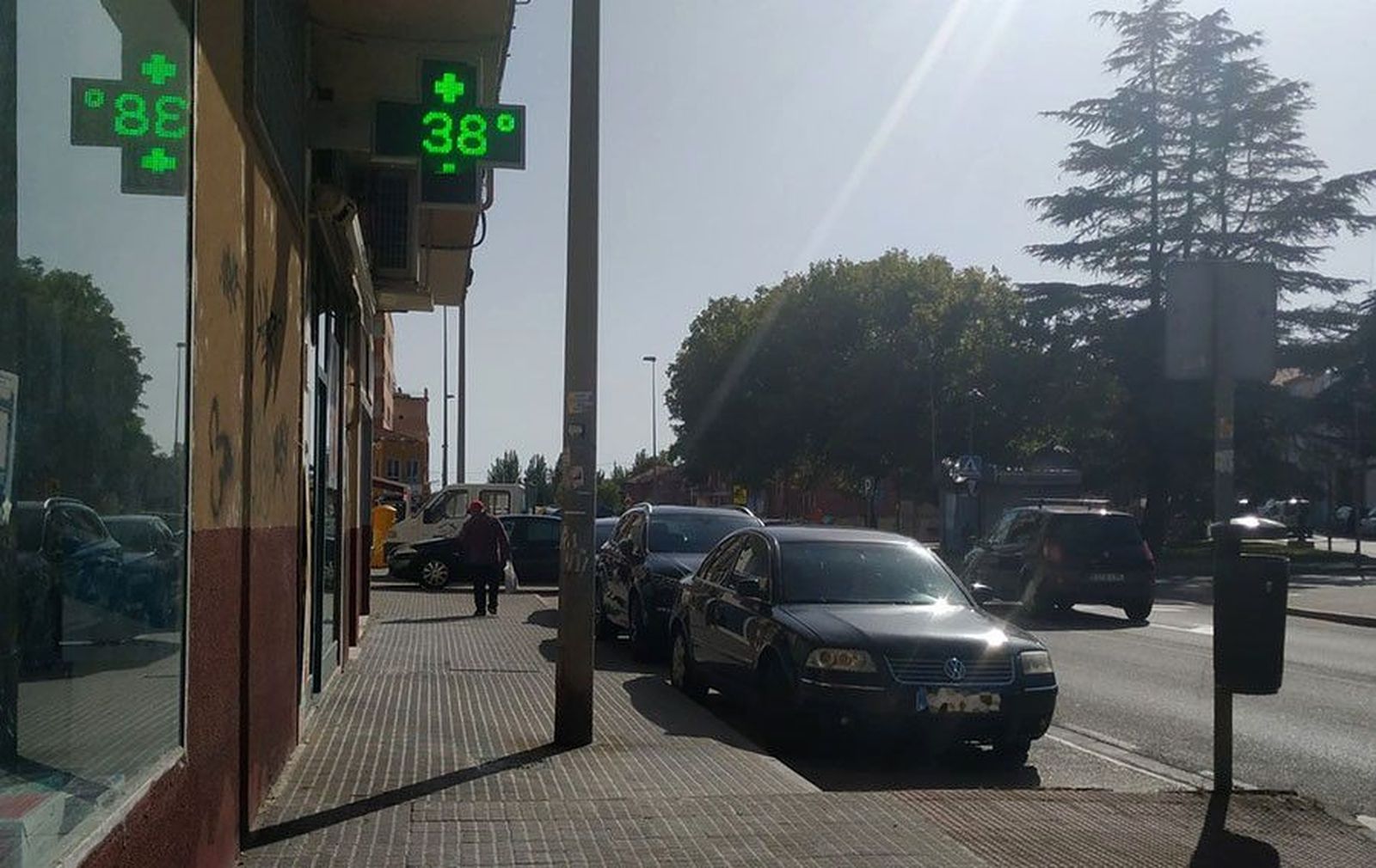 Termometro calor tiempo. Archivo