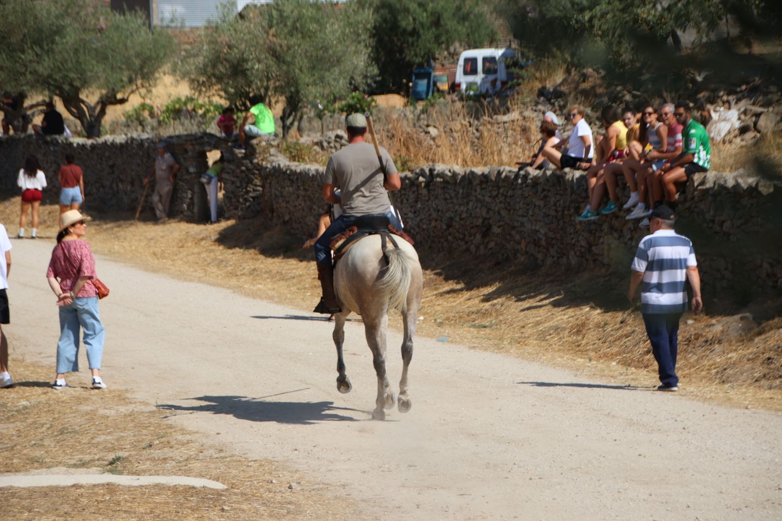Lumbrales encierro a caballo