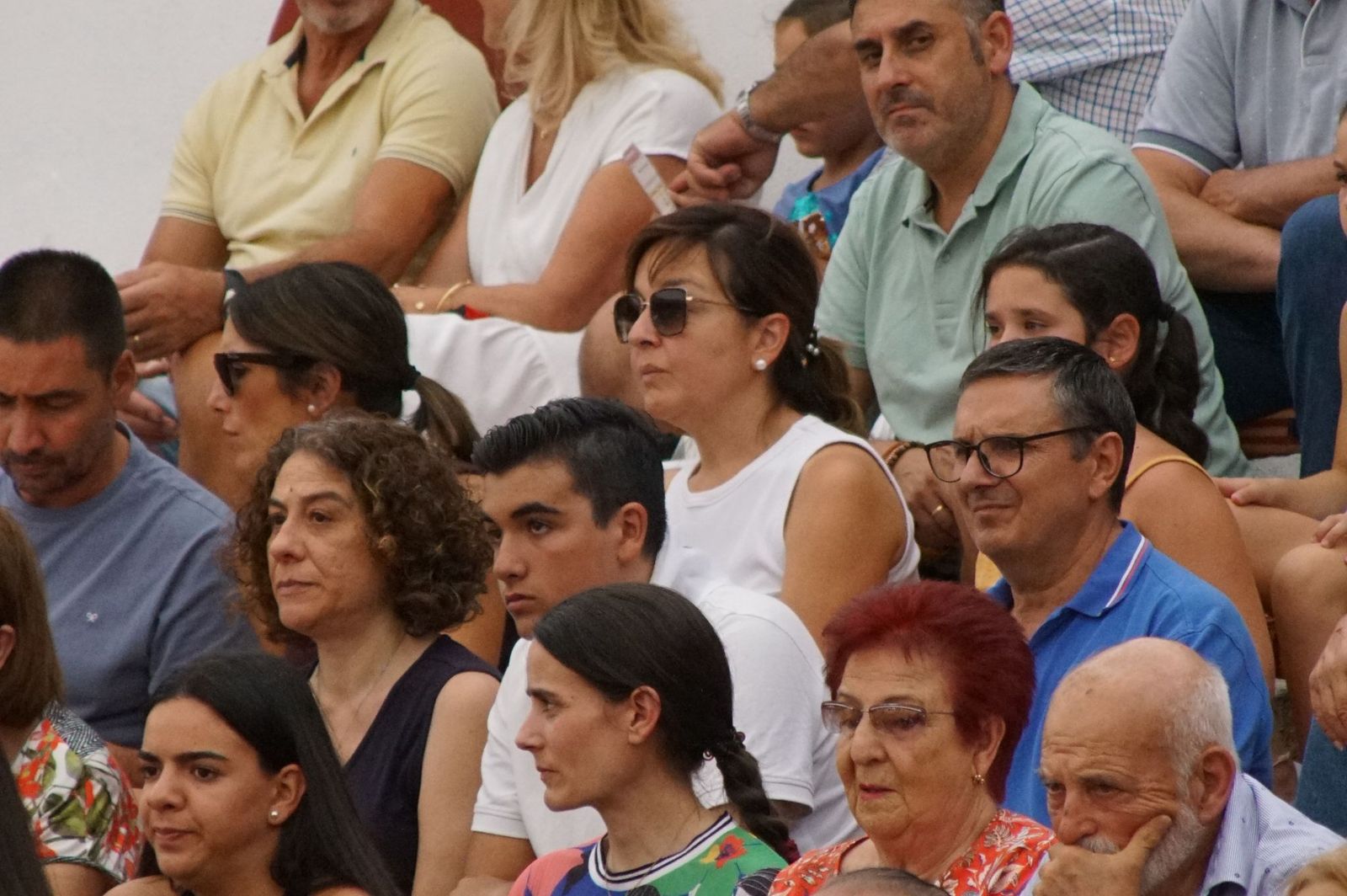 Javier Castaño se despide de Guijuelo y Damián Castaño, su hermano, e Ismael Martín salen a hombros en Guijuelo