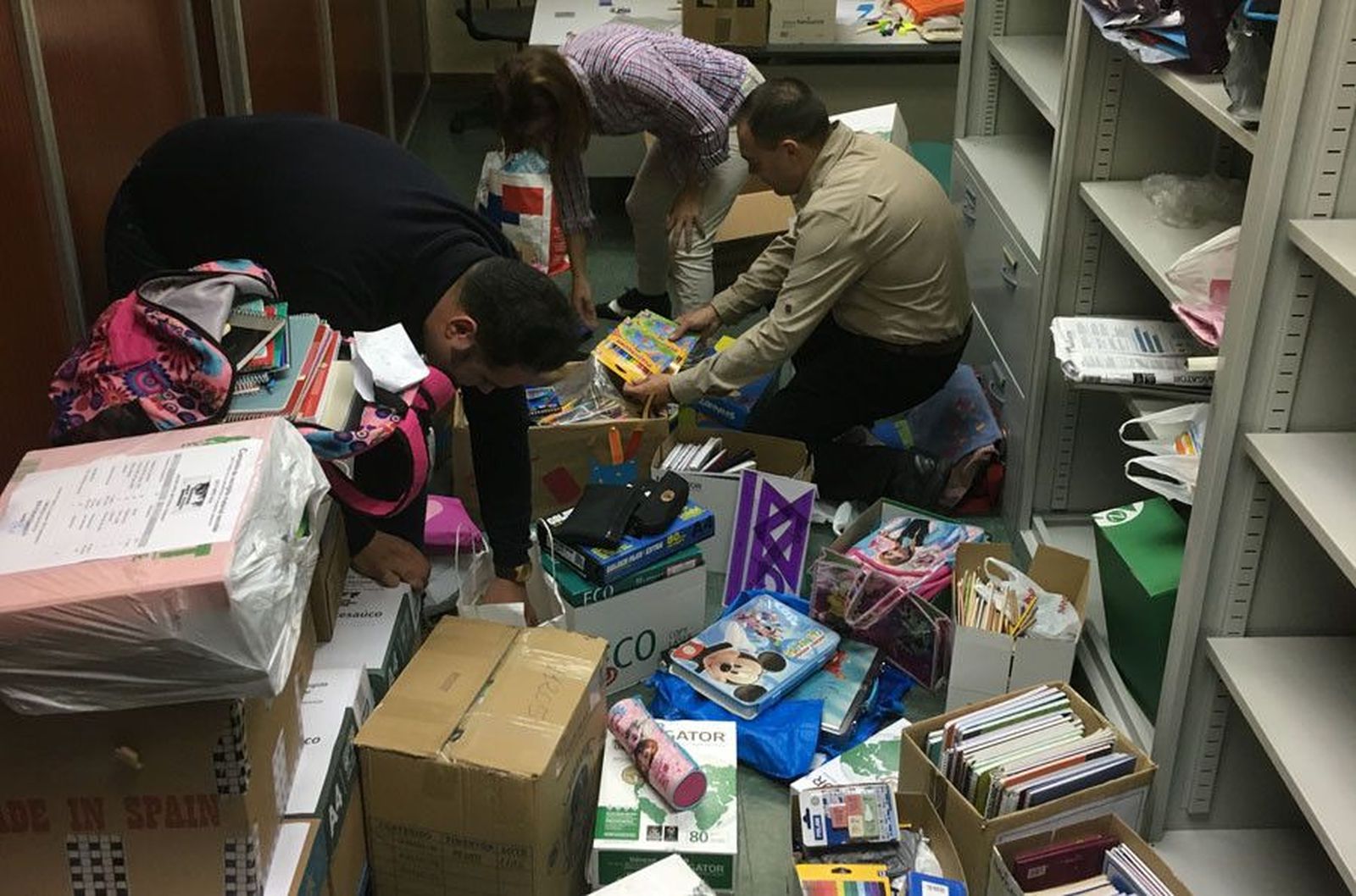 Campaña+de+recogida+escolar+para+los+campamentos+saharauis