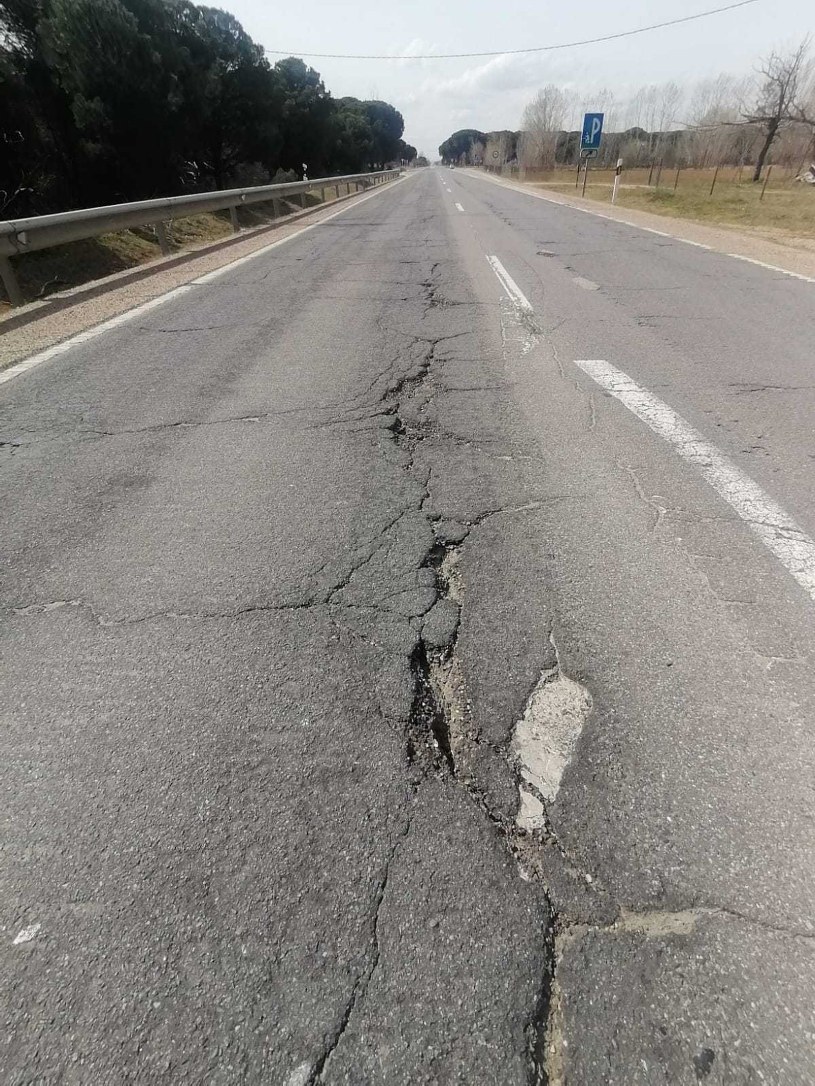 Carretera que une Zamora capital y Toro. Ahora Decide (2)