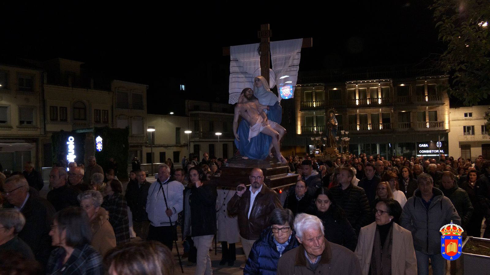El Santo Entierro de Guijuelo reúne a cientos de personas en sus calles