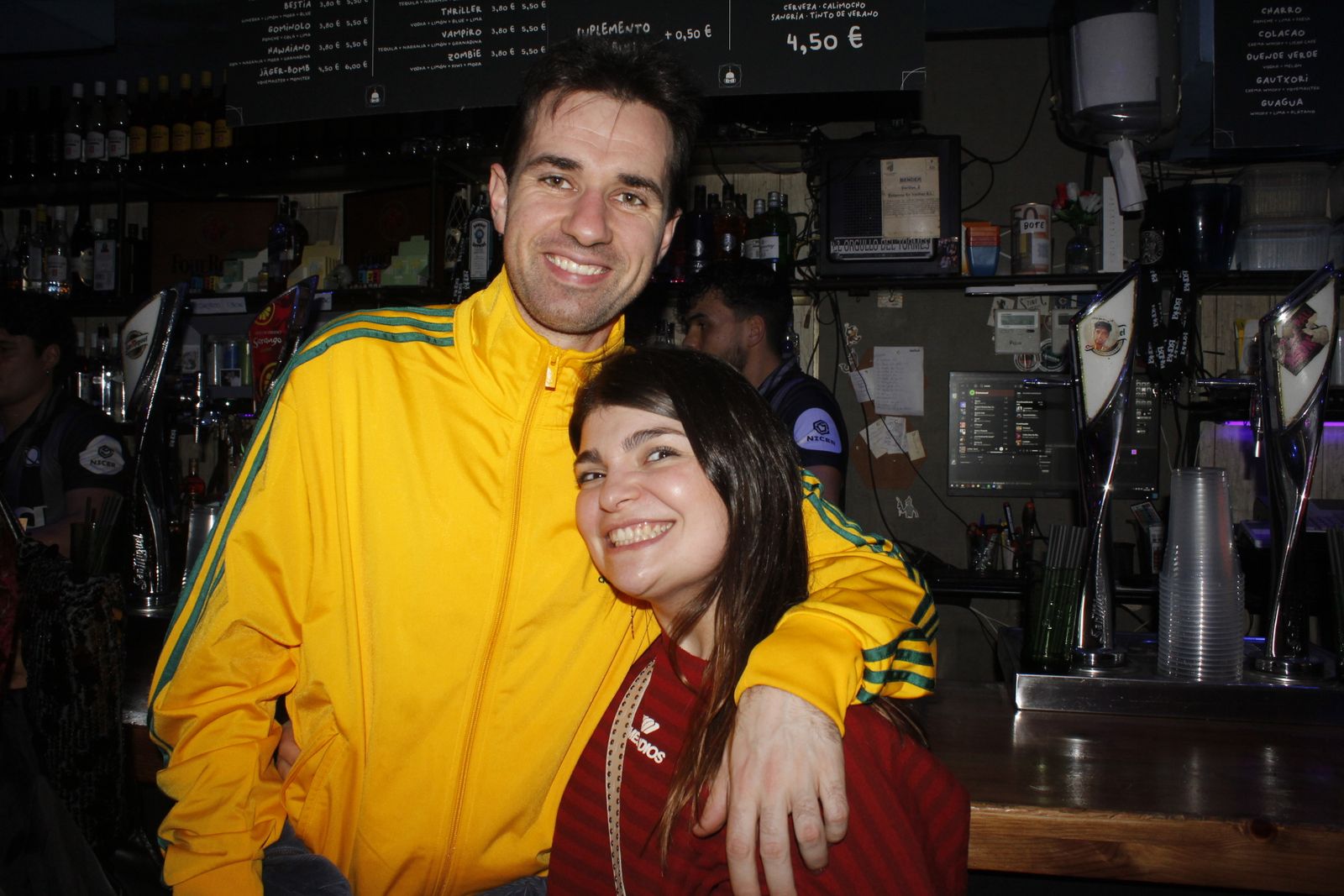 Salamanca de noche, sábado 21 de marzo