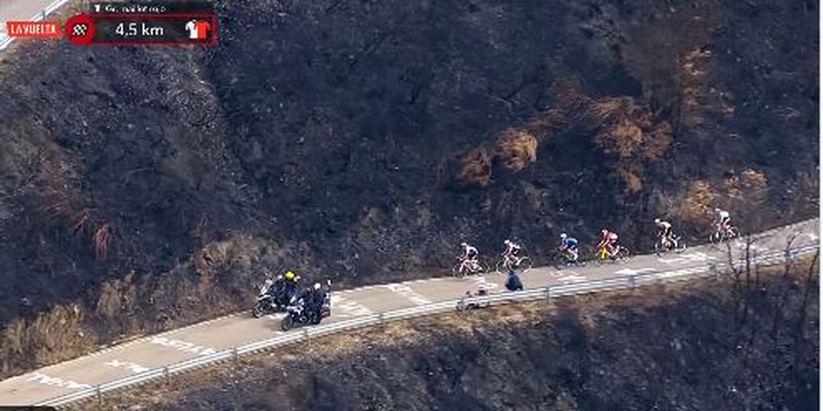 La Vuelta ciclista a España a su paso por el Alto de El Morredero