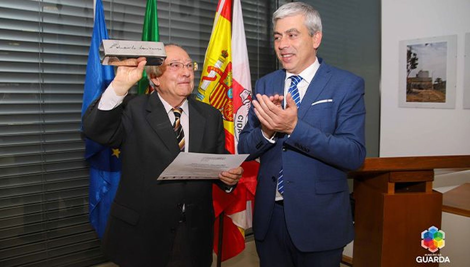 Valentín Cabero es premiado en Guarda