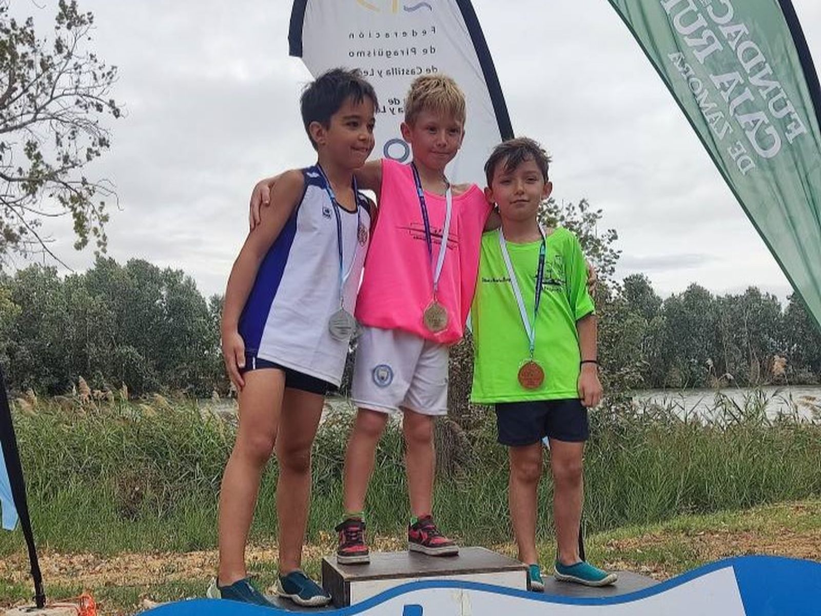 Los deportistas de Piragüismo Duero en el Campeonato Regional de Edad