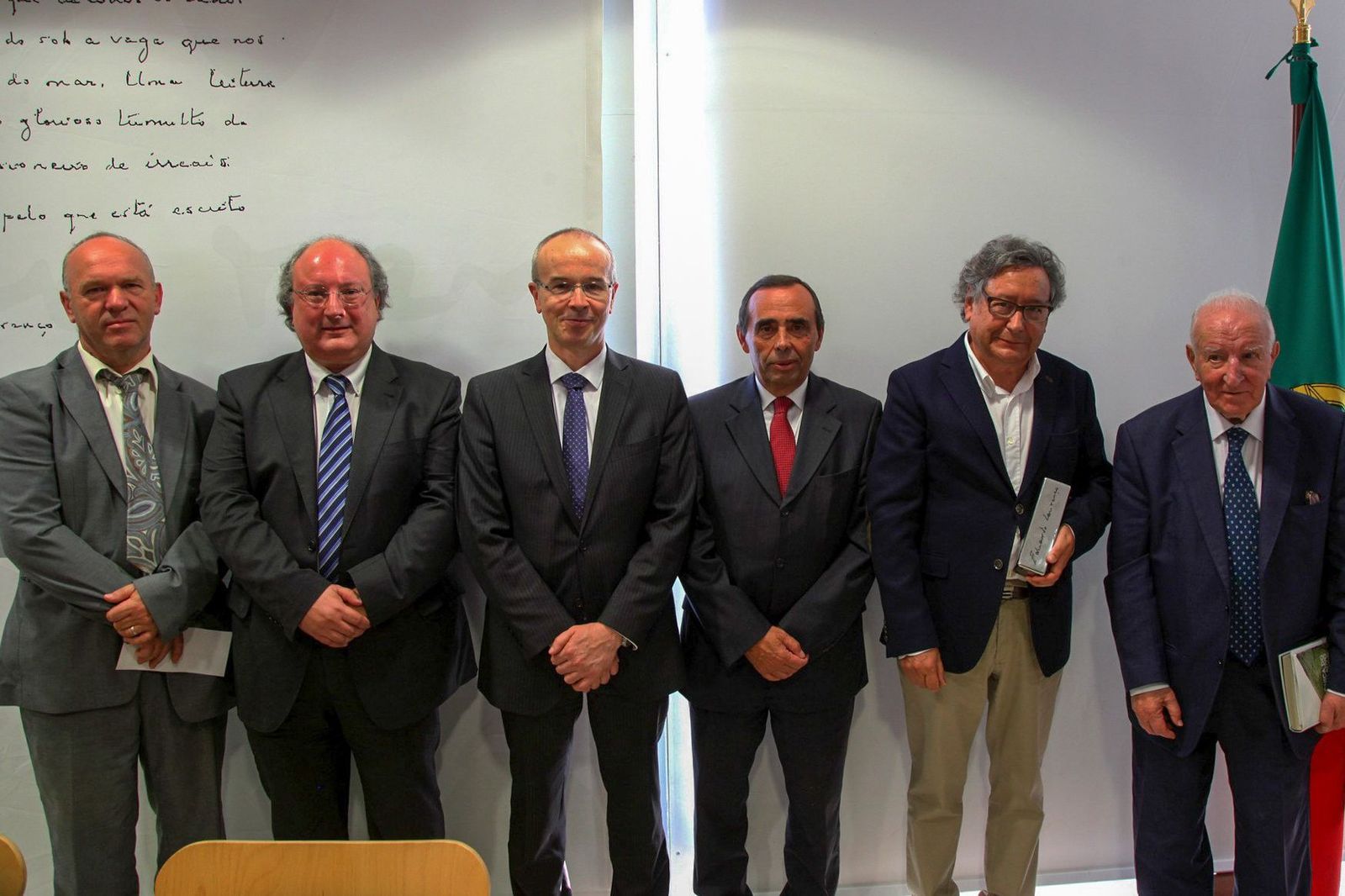 El periodista, escritor y cronista Fernando Paulouro Neves recibe el premio Eduardo Lourenço 2017