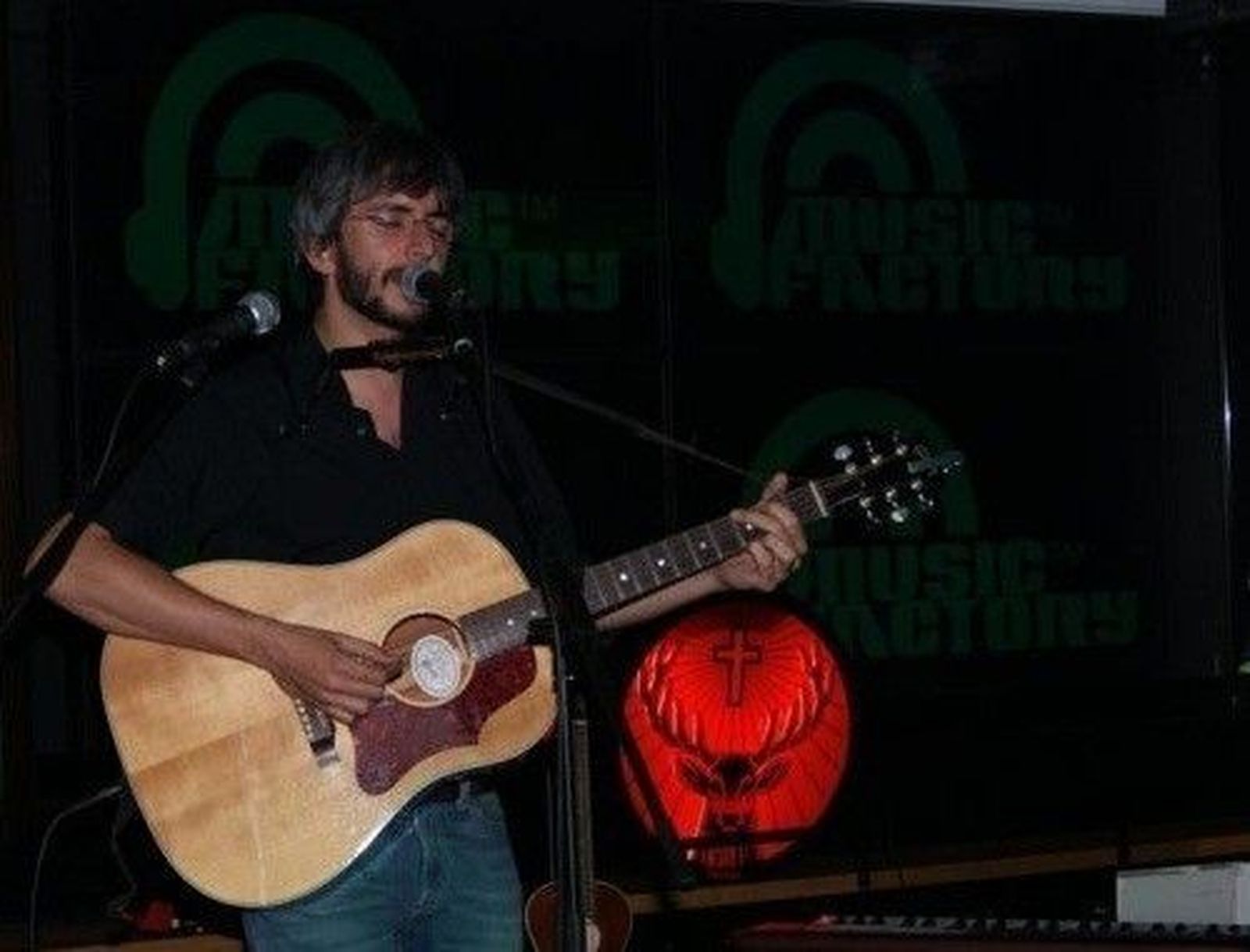 Xoel López presenta su nuevo disco en Music Factory