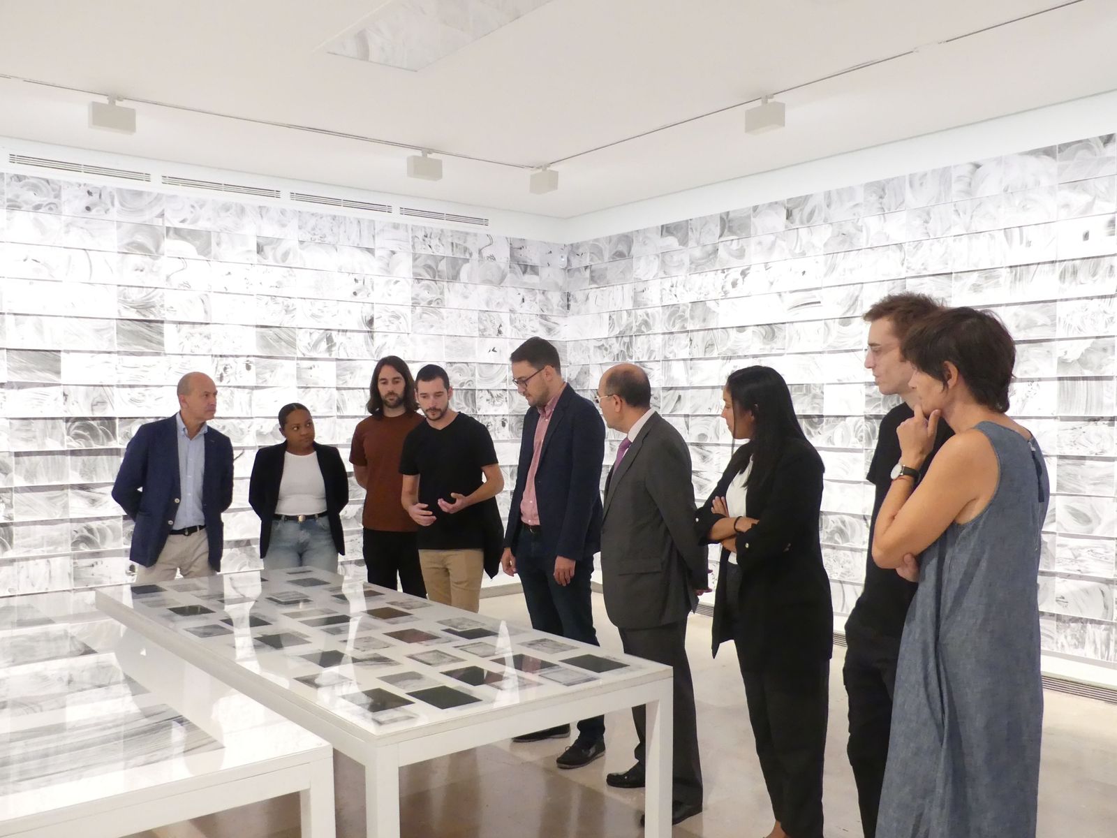 'Blanco de España', una exposición sobre la crisis económica de 2008 que se puede visitar en el DA2